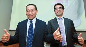 AJ show thump up for Rashdan-5